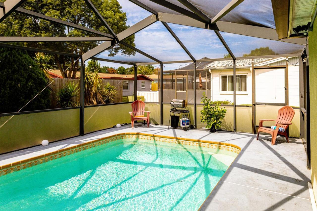 Marlin'S Palm Oasis - Beach House, Amazing Pool, Bbq Area Port Richey Exterior photo